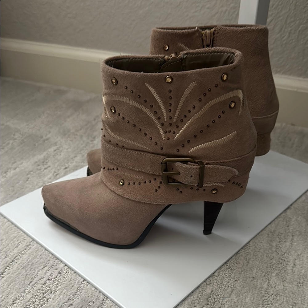 Miranda by Miranda Ankle Boots